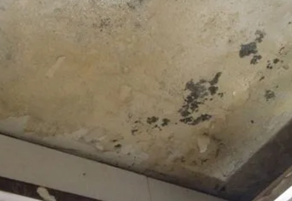 壶关阳台漏水维修公司分享下壶关卫生间渗水维修需要注意哪些问题。